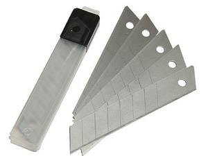Лезвия для канцелярского ножа STAFF 18мм 10шт в пластиковом пенале